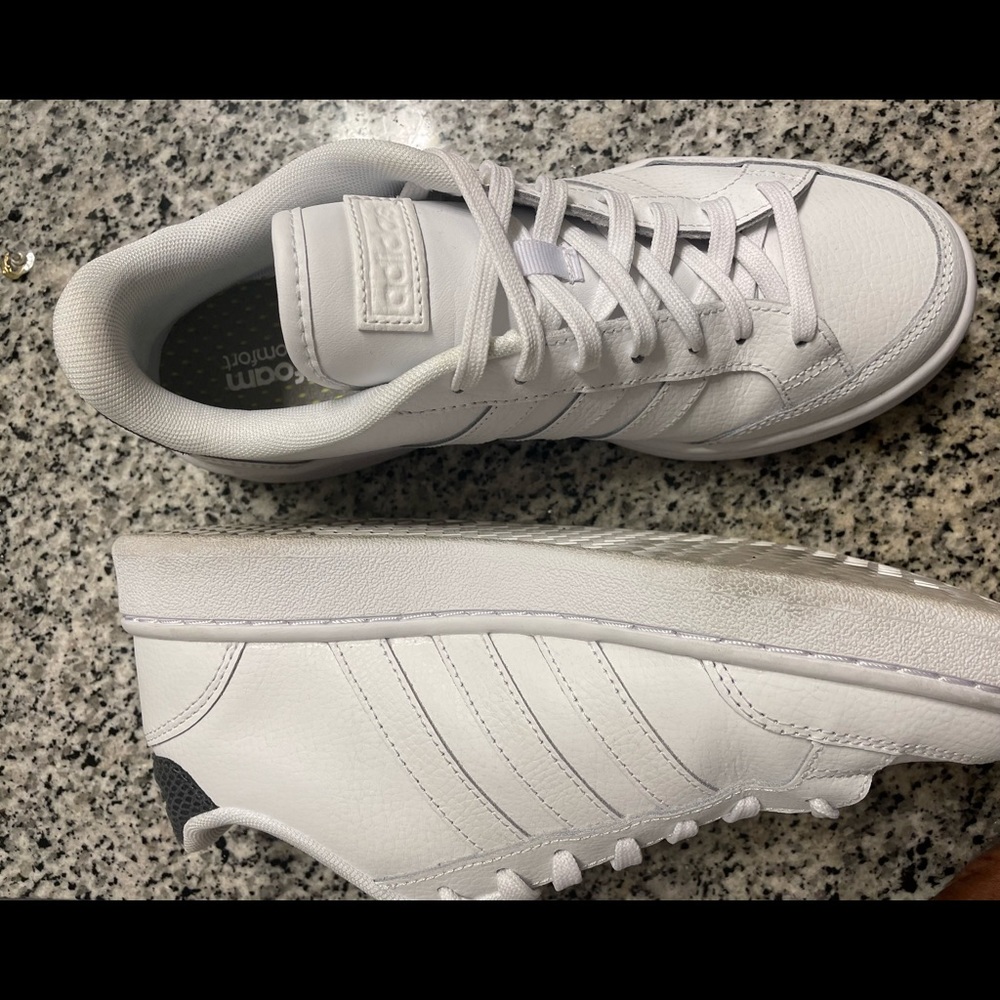 Adidas Cloud Foam Sneakers